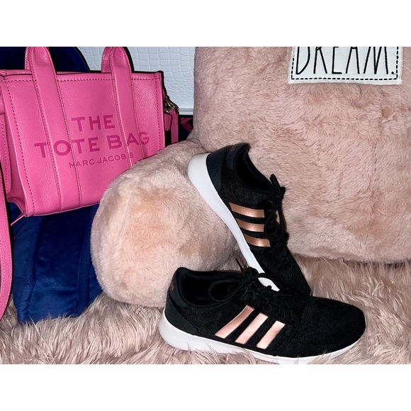 SOLD✨ADIDAS Cloudfoam QT Sneakers Racer Black & Metallic Copper Rose Gold 9.5 - Picture 3 of 9